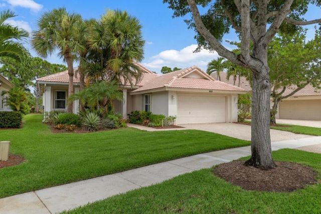 9110 Bay Harbour Circle, West Palm Beach, FL 33411