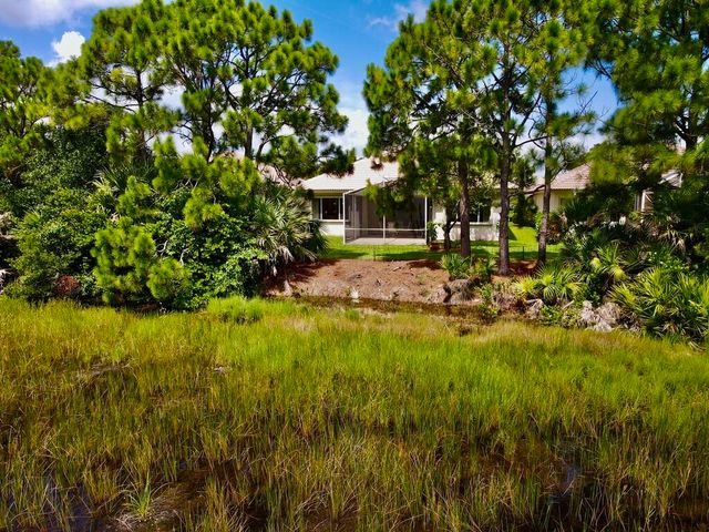 9110 Bay Harbour Circle, West Palm Beach, FL 33411