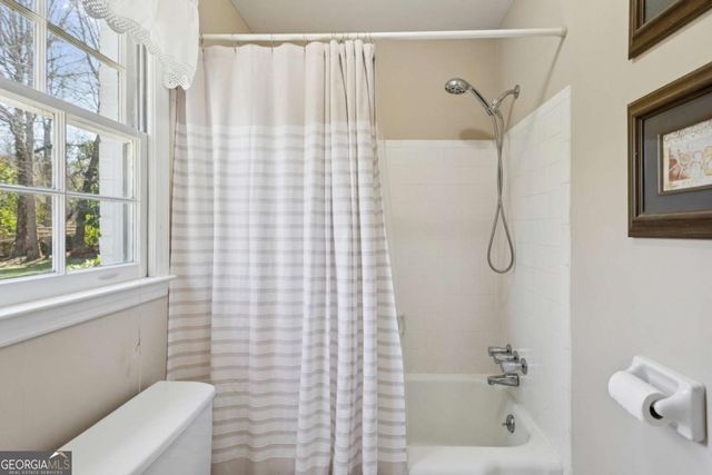 6105 River Shore Parkway, Atlanta, GA 30328