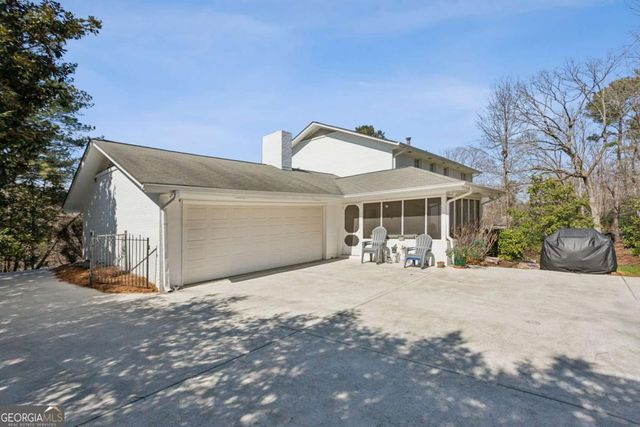 6105 River Shore Parkway, Atlanta, GA 30328