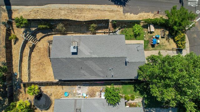 5295 Pine Grove Avenue, Shasta Lake, CA 96019