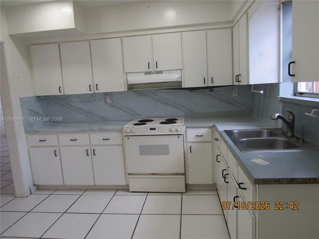447 E 32nd Street, Hialeah, FL 33013