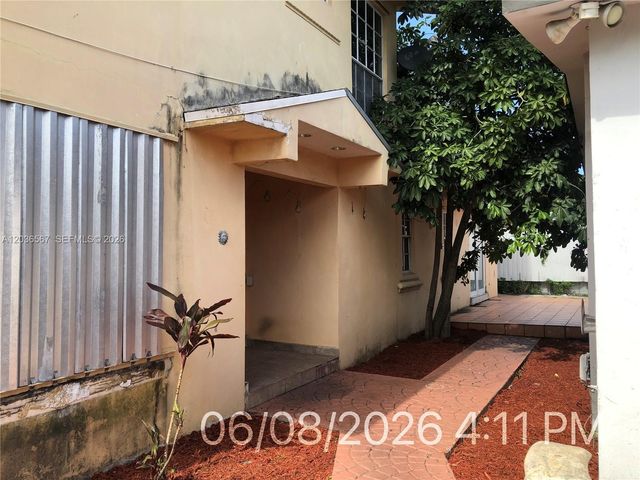 447 E 32nd Street, Hialeah, FL 33013