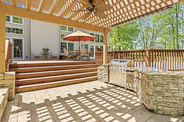 573 W 213 S, Hebron, IN 46341