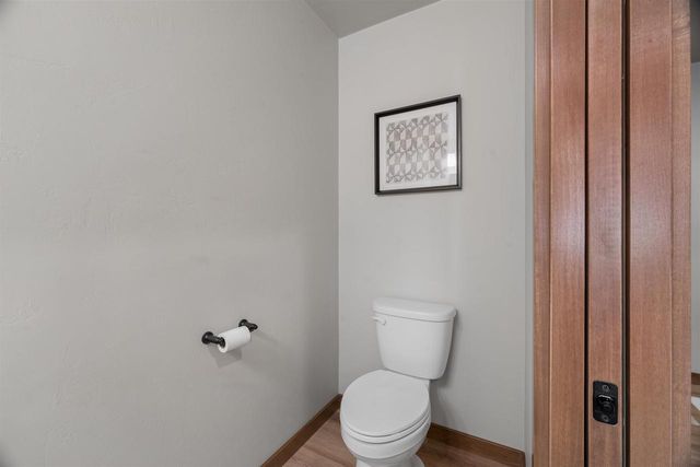 2645 CORNELL AVENUE, Neenah, WI 54956