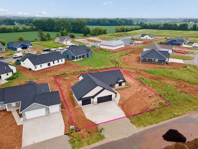 2645 CORNELL AVENUE, Neenah, WI 54956