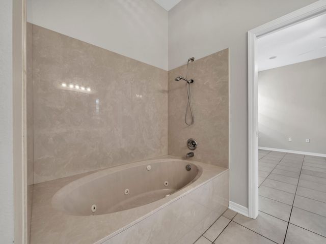 1767 Bridgeport Colony Lane, Fort Walton Beach, FL 32547