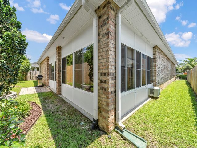 1767 Bridgeport Colony Lane, Fort Walton Beach, FL 32547