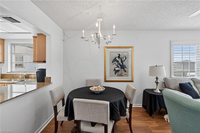 5 High Point CIR W # 303, Naples, FL 34103