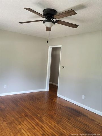 182 SUMMER HILL Road, Fayetteville, NC 28303