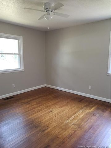 182 SUMMER HILL Road, Fayetteville, NC 28303