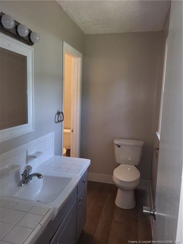 182 SUMMER HILL Road, Fayetteville, NC 28303