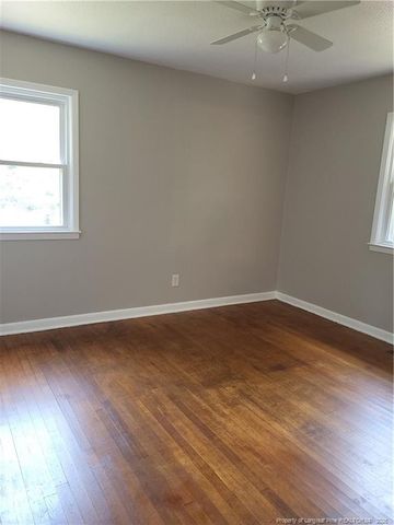 182 SUMMER HILL Road, Fayetteville, NC 28303