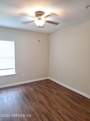 7061 SNOWY CANYON Drive 110, Jacksonville, FL 32256