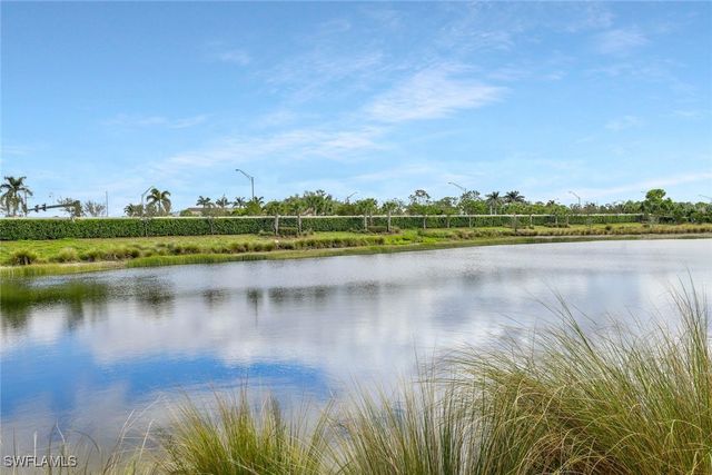 7060 Saona CT, Naples, FL 34113