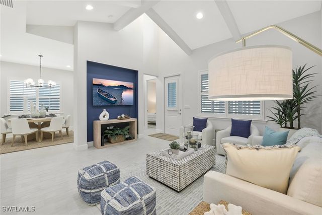 7060 Saona CT, Naples, FL 34113