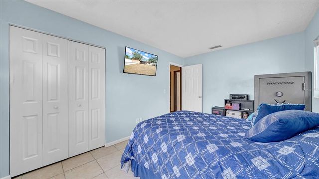 812 REGENT CIRCLE S, Brandon, FL 33511