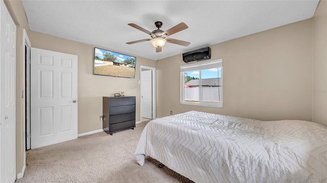 812 REGENT CIRCLE S, Brandon, FL 33511
