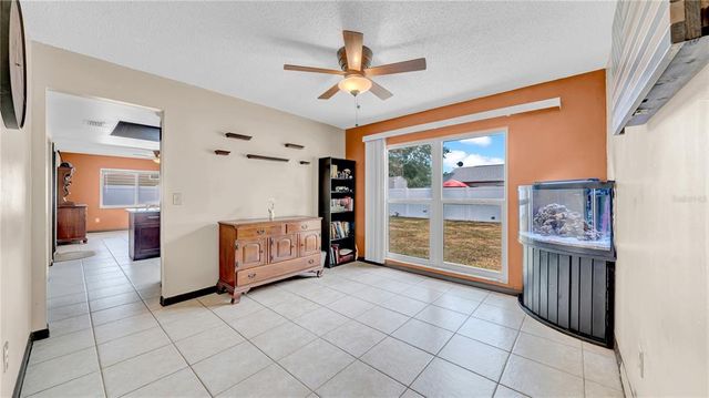 812 REGENT CIRCLE S, Brandon, FL 33511