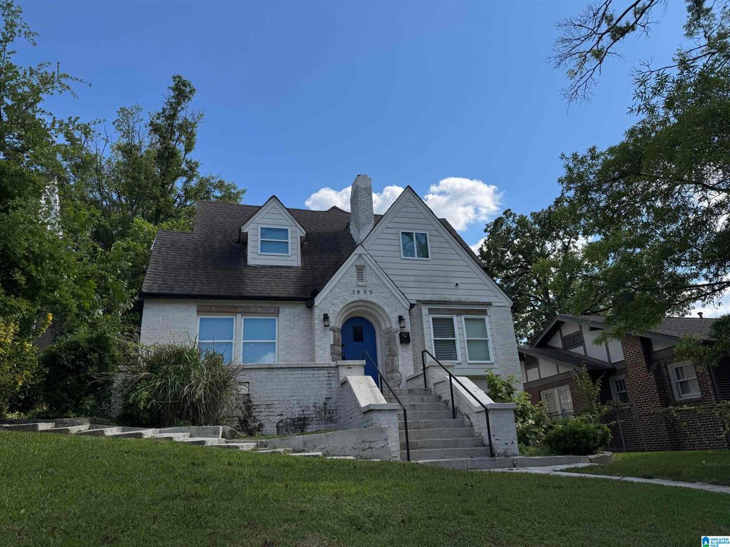 1653 8TH AVENUE W, Birmingham, AL 35208