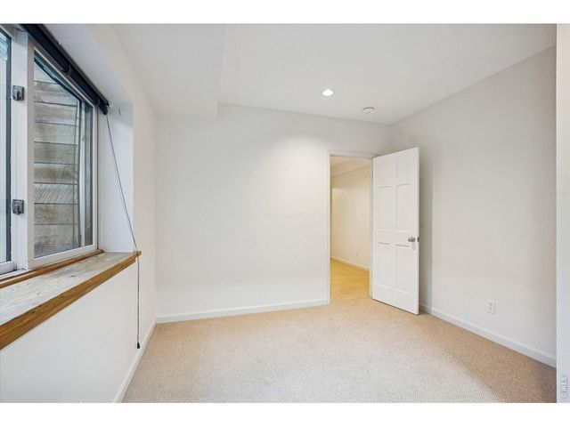 1487 Periwinkle Dr, Boulder, CO 80304