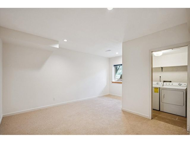 1487 Periwinkle Dr, Boulder, CO 80304