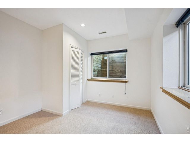 1487 Periwinkle Dr, Boulder, CO 80304