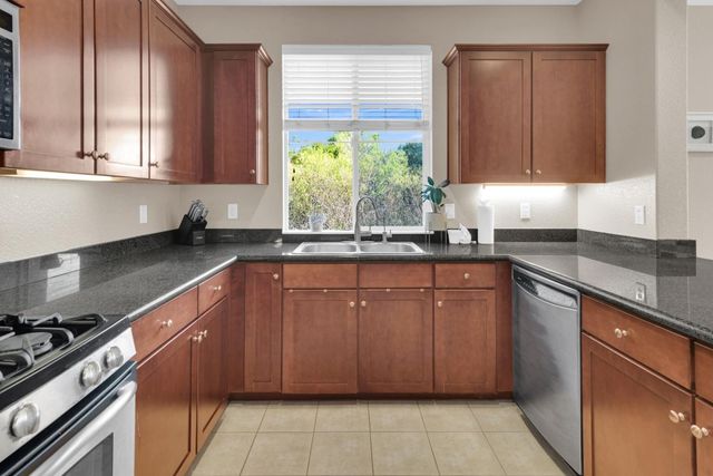 3592 Broad Street 204, San Luis Obispo, CA 93401