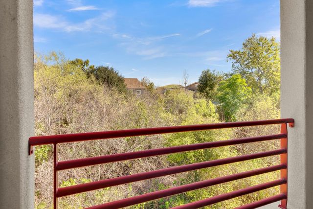 3592 Broad Street 204, San Luis Obispo, CA 93401