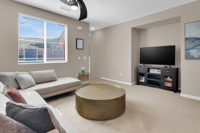 3592 Broad Street 204, San Luis Obispo, CA 93401