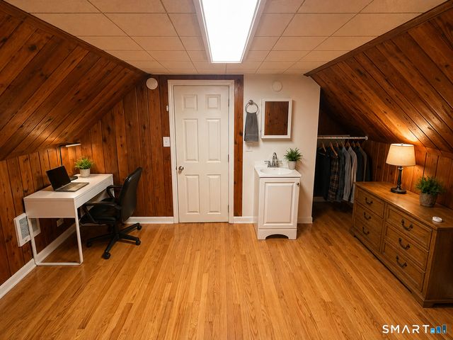 121 Pool Road, North Haven, CT 06473