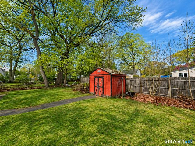 121 Pool Road, North Haven, CT 06473
