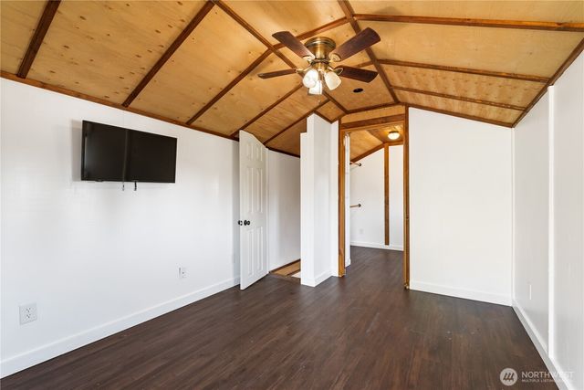 942 Stella Road, Longview, WA 98632