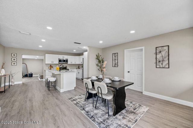 532 Buckingham Avenue, Melbourne, FL 32935