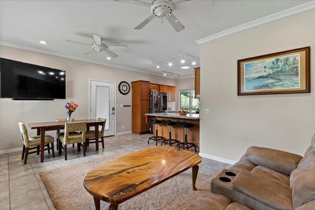 200 Awalau Rd Unit B, Haiku, OR 97608