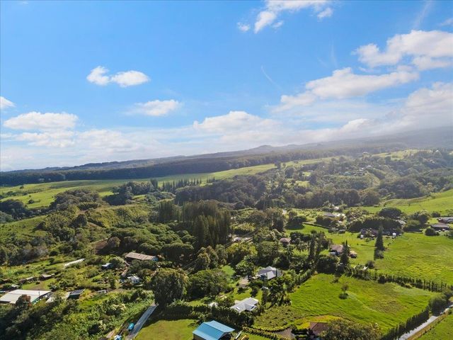 200 Awalau Rd Unit B, Haiku, OR 97608