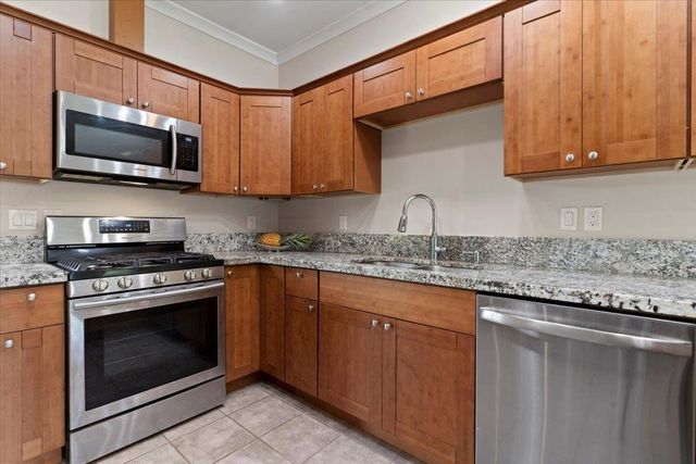 200 Awalau Rd Unit B, Haiku, OR 97608