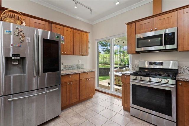 200 Awalau Rd Unit B, Haiku, OR 97608