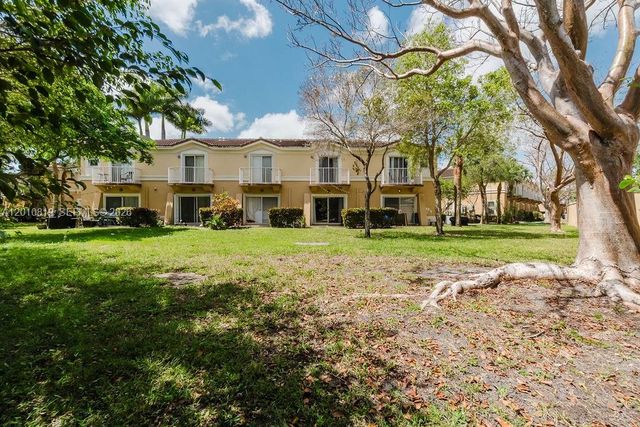 3011 SW 128th Ave 102, Miramar, FL 33027