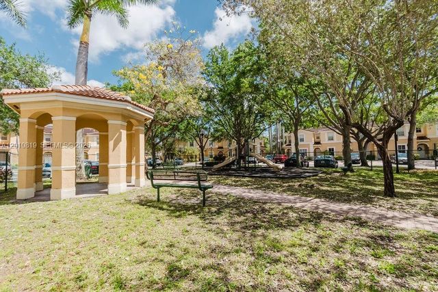 3011 SW 128th Ave 102, Miramar, FL 33027