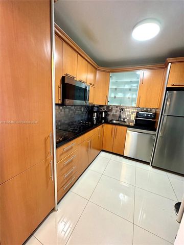 3725 S Ocean Dr 1221, Hollywood, FL 33019