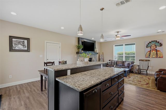 404 N Florence Street, Tioga, TX 76271