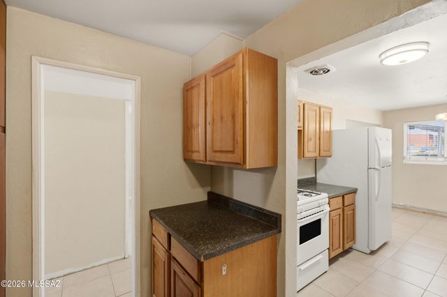 5056 E 4th Street, Tucson, AZ 85711