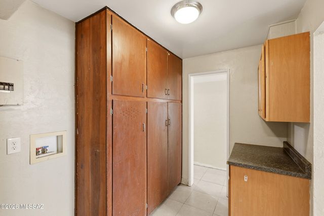 5056 E 4th Street, Tucson, AZ 85711