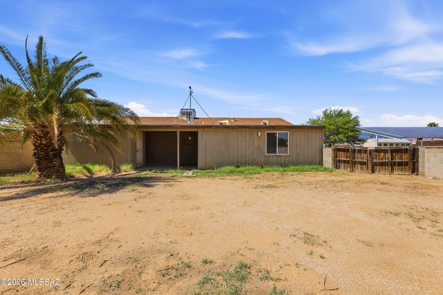 5056 E 4th Street, Tucson, AZ 85711
