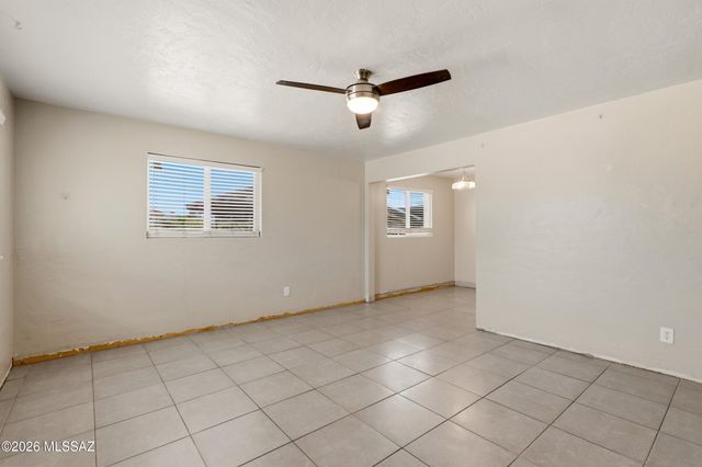 5056 E 4th Street, Tucson, AZ 85711