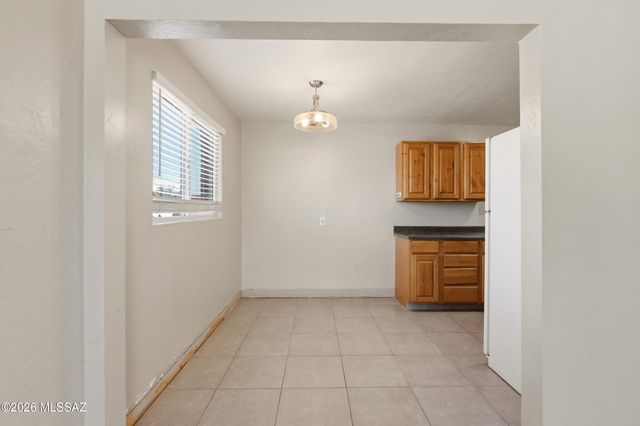5056 E 4th Street, Tucson, AZ 85711
