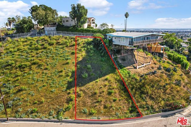 1221 DODDS Circle, Los Angeles, CA 90063