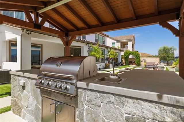 18747 JUNIPER SPRINGS Drive, Canyon Country, CA 91387
