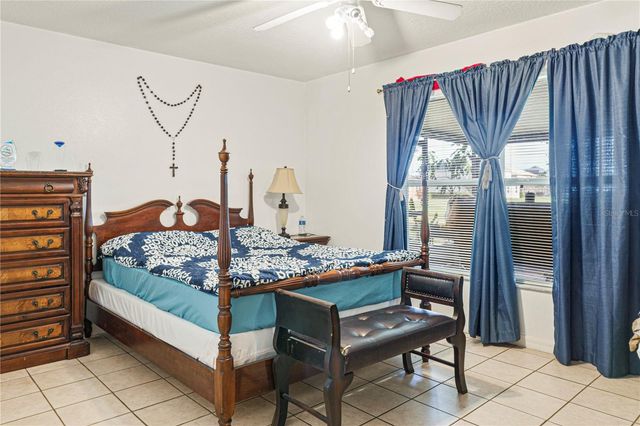 4071 FLOWERING PEACH LANE, St Cloud, FL 34772